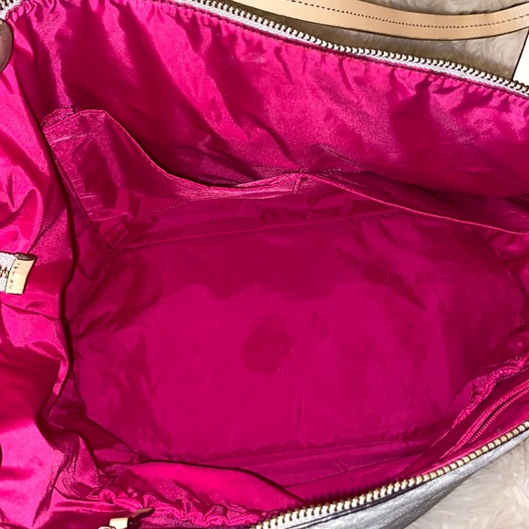 KATE SPADE EXTRA LARGE GRAY/ WHITE COATED CANVAS OVERNIGHT STYLE TOTE - Picture 3 of 9